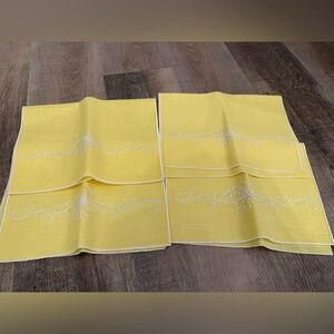 Vintage Yellow linen Embroidered Napkins Set